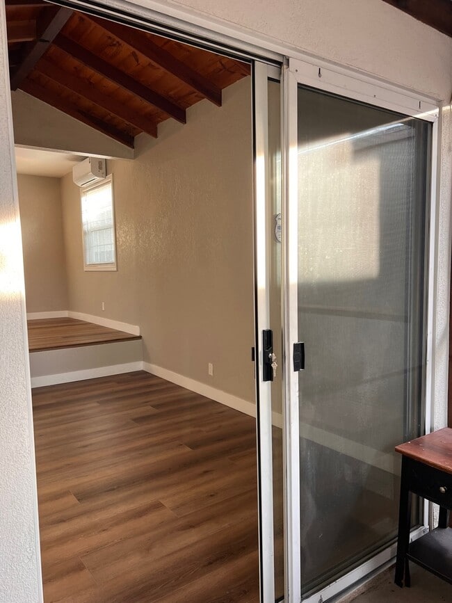 Foto del edificio - 14335 Norwalk Blvd