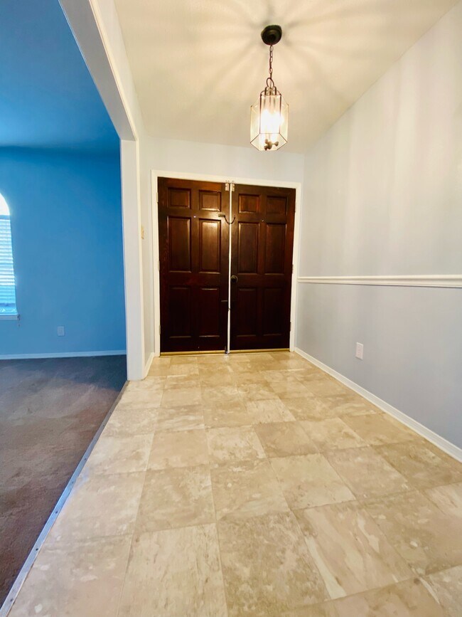 Foto del edificio - 433 Dogwood Dr