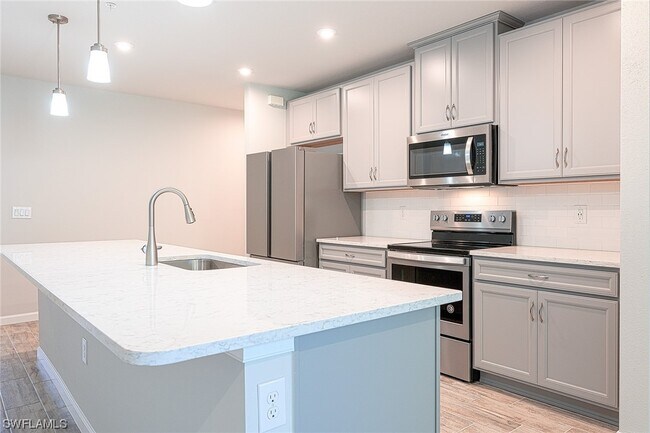 Foto del edificio - 4620 Arboretum Cir