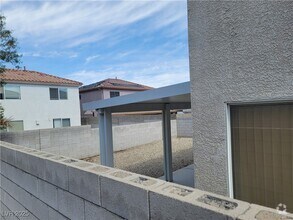 Building Photo - 10123 Lemon Thyme St