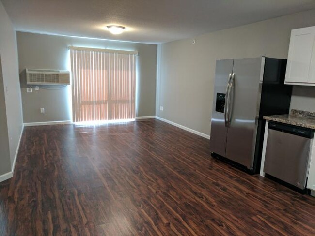Building Photo - 1 bedroom in Alexandria MN 56308