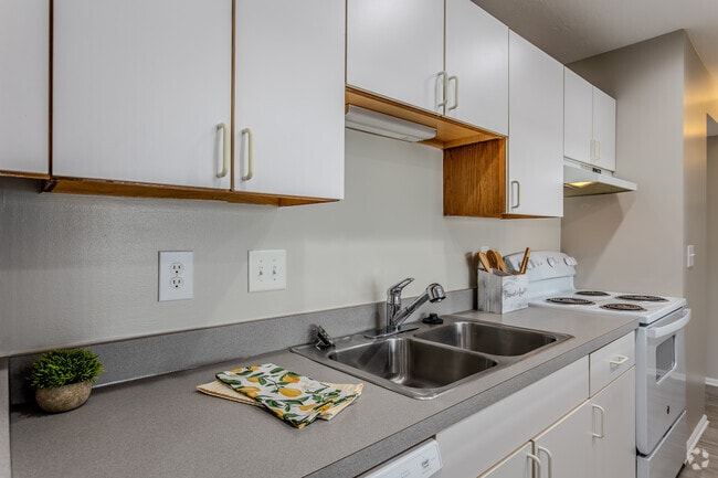 1BR Gallery Flat - 890SF (Original) - Market Mohawk Apartments