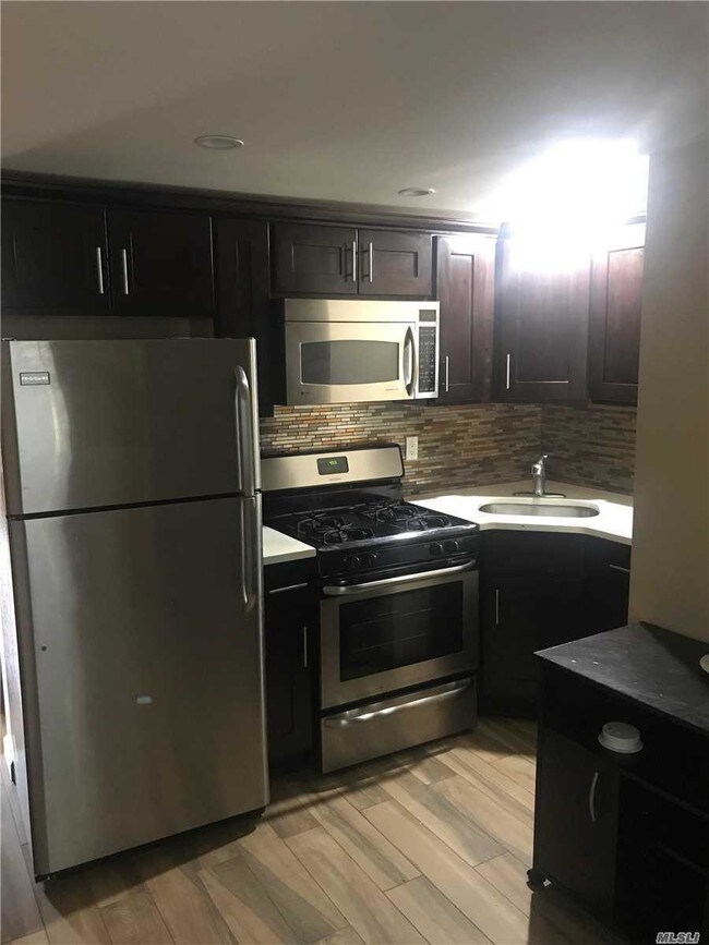 Building Photo - 1 bedroom in Brookly NY 11234