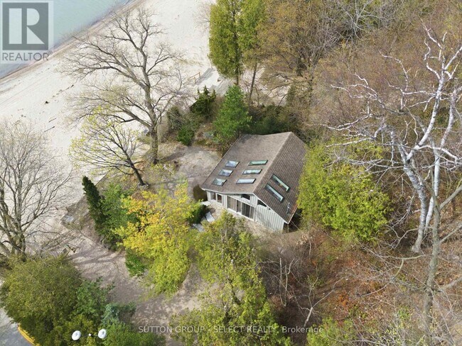 Building Photo - 73081 Ducharme Beach Rd