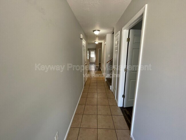 Foto del edificio - 445 Northrop Pl