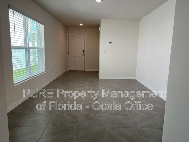 Building Photo - 8692 SW 44th Terrace