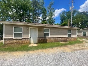 Building Photo - 112 Ed Dr
