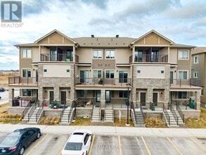 Building Photo - 309 Olivenite Private