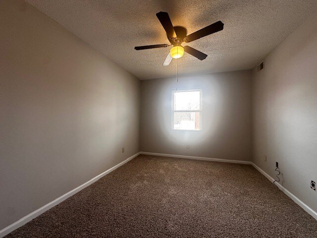 Foto del edificio - 4005 McIntosh St