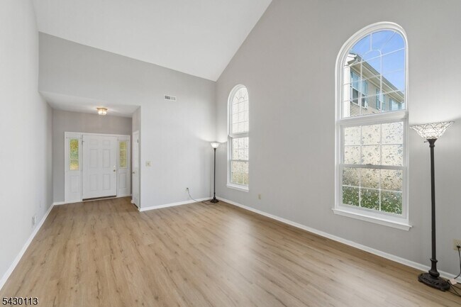 Foto del edificio - 11 Cottage Pl