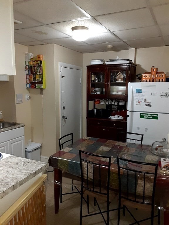 Building Photo - 61 Vine St