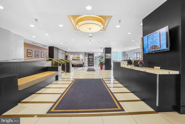 Foto del edificio - 7401 Westlake Terrace