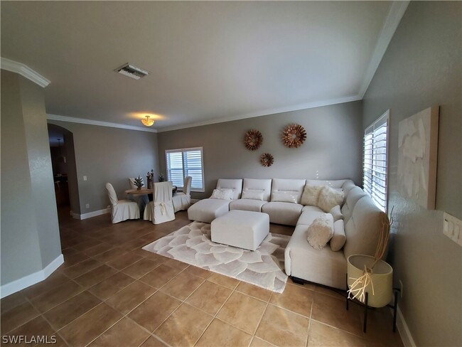 Foto del edificio - 9670 Gladiolus Preserve Cir