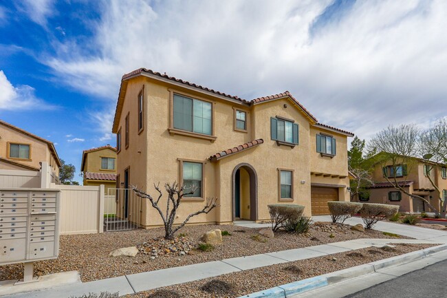 Foto del edificio - North Las Vegas Gated Community Home W/ Co...