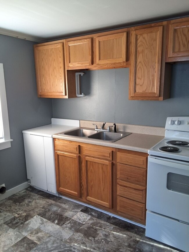 Building Photo - Single family home in Morehead City