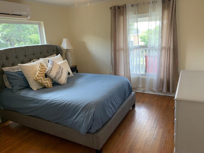 Master room in Unit B - identical to A - 1504 Ashwood Road