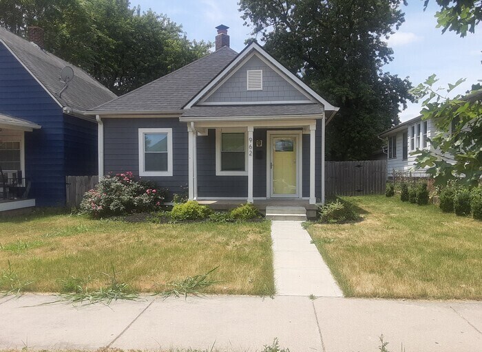 Foto principal - 962 N Olney St