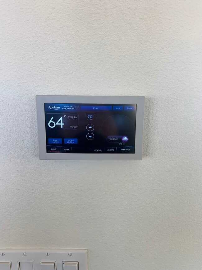 Foto del edificio - 18451 Mural Pl