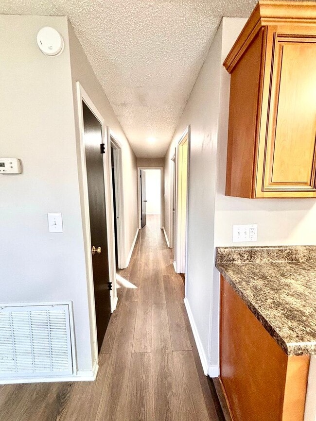 Building Photo - 4809 Samantha Ave