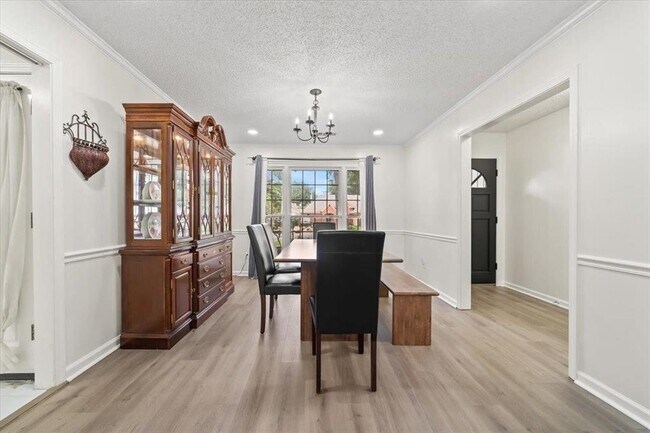 Foto del edificio - 8429 King William St