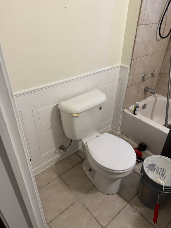 Foto del edificio - 614 Woodbury Ave