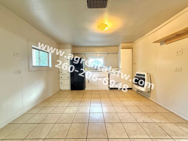 Foto del edificio - 6631 Goings Rd