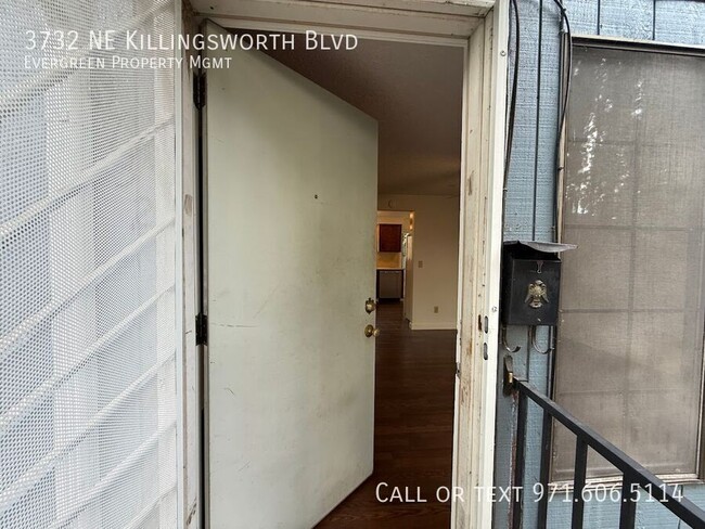 Building Photo - 3732 NE Killingsworth St
