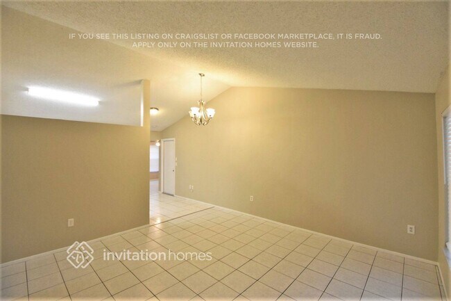 Foto del edificio - 7839 Putnam Cir