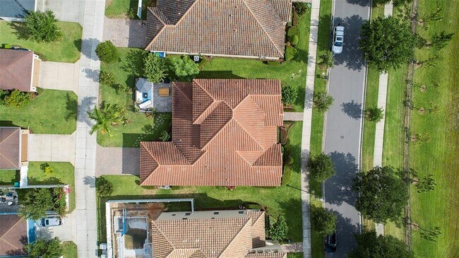 Building Photo - 7912 Summerlake Pointe Boulevard