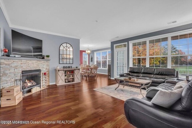 Building Photo - 410 St Andrews Pl