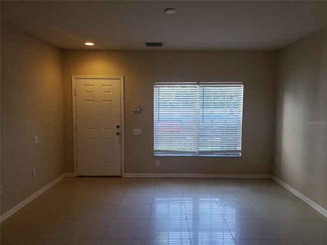 Building Photo - 10173 BESSEMER Ct