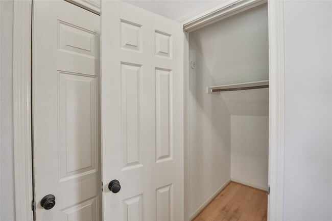 Building Photo - 4527 Natural Bridge Dr