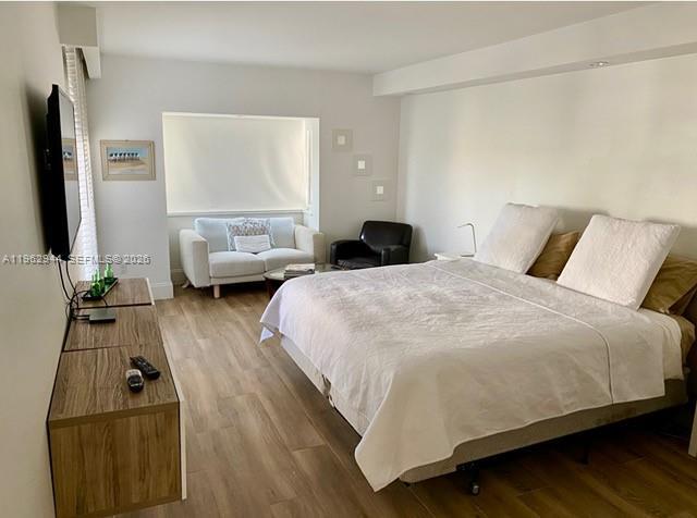 Foto del edificio - 121 Crandon Blvd