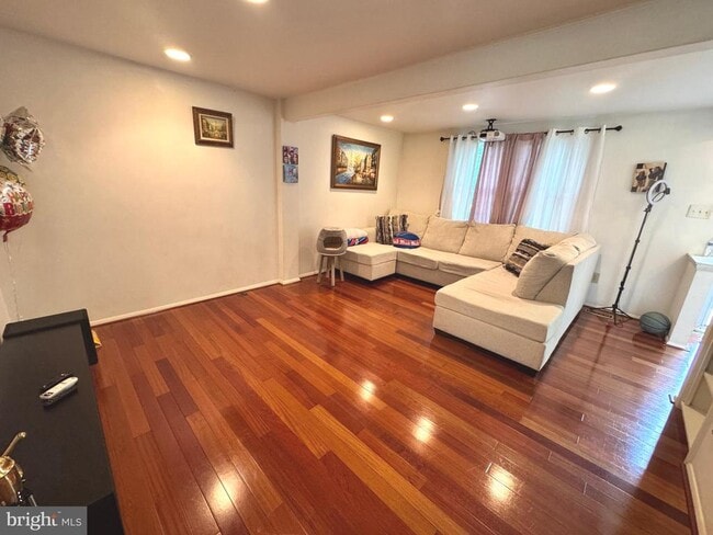 Foto del edificio - 18704 Pintail Ln