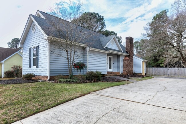 Building Photo - 106 Allison Way