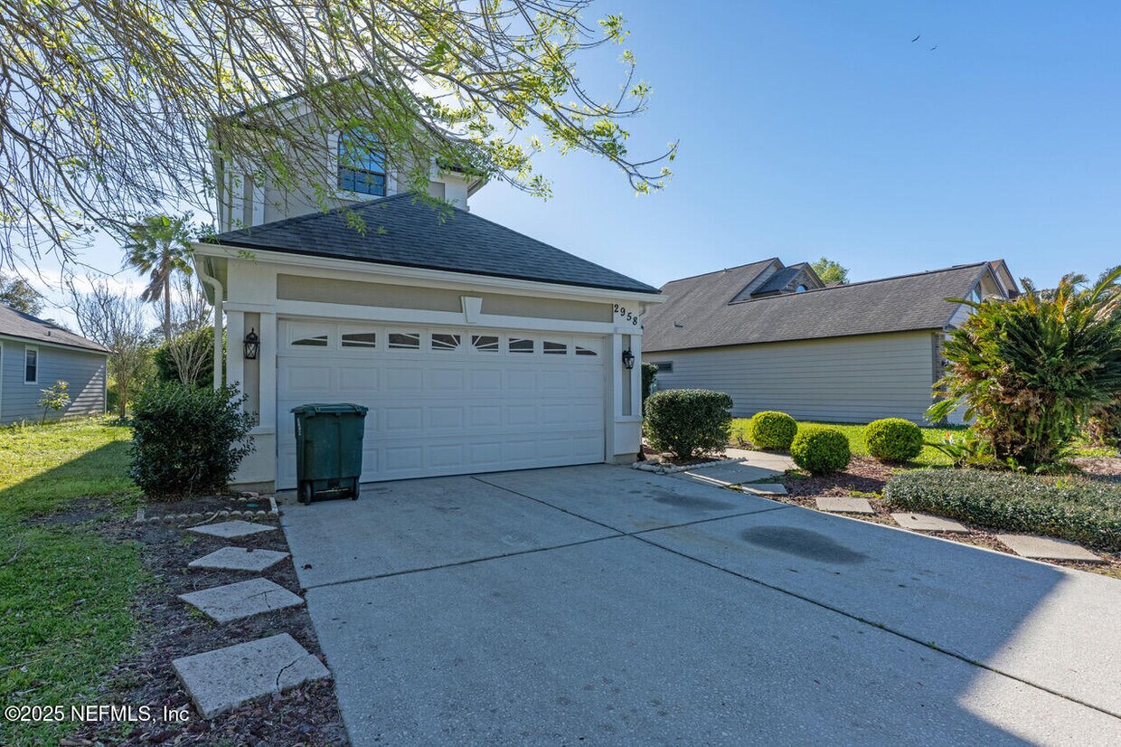 Foto principal - 2958 Lantana Lakes Dr E