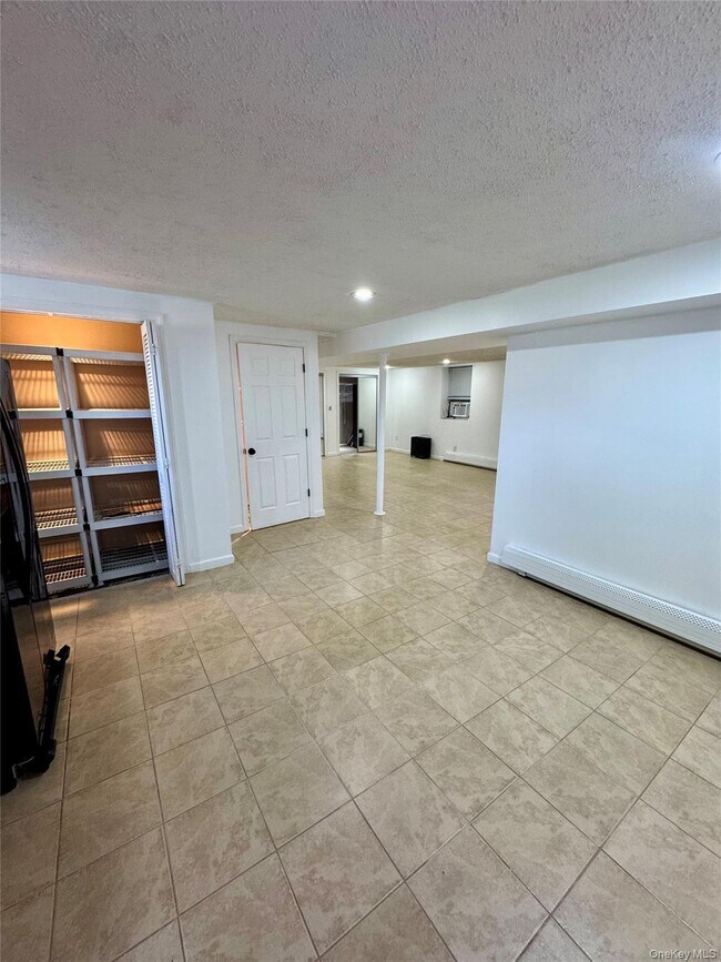 Foto del edificio - 15 New York Ave