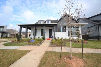 Building Photo - 3207 Kindred Wy