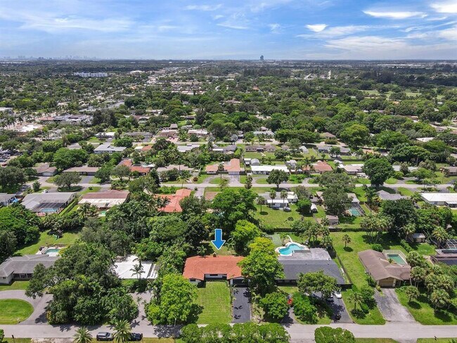 Foto del edificio - 4190 SW 4th St