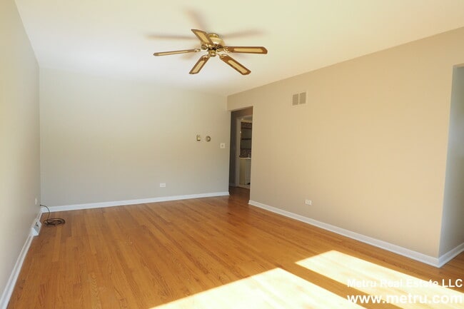 Building Photo - 7100 W Talcott Ave