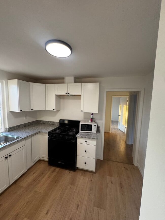 Building Photo - Charming 2BR House in Vallejo