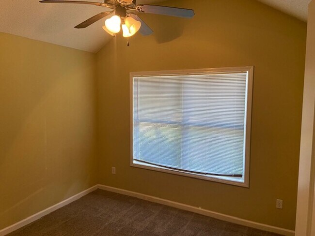 Foto del edificio - 306 Countryview Cove