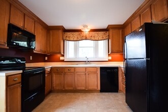 Building Photo - 2533 NE Clackamas St
