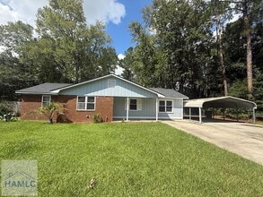 Building Photo - 814 Kelly Dr