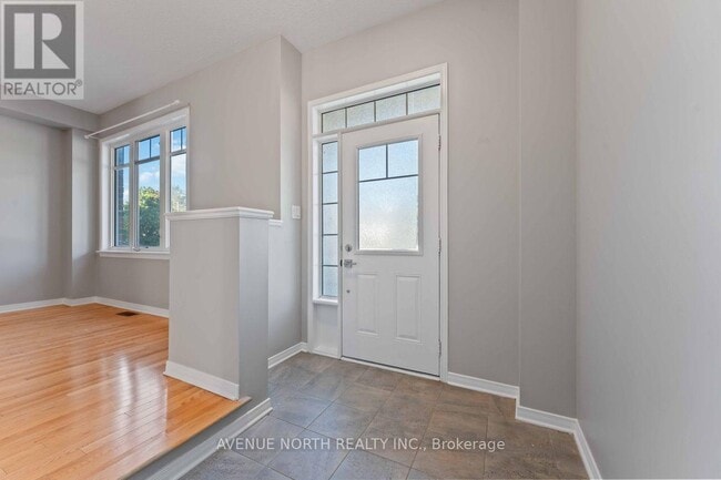 Building Photo - 224 Longfields Dr