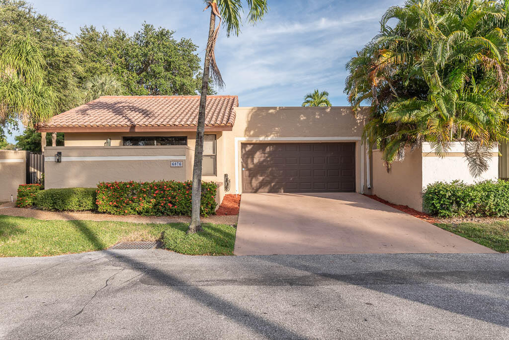 Foto principal - 6876 Palmar Ct