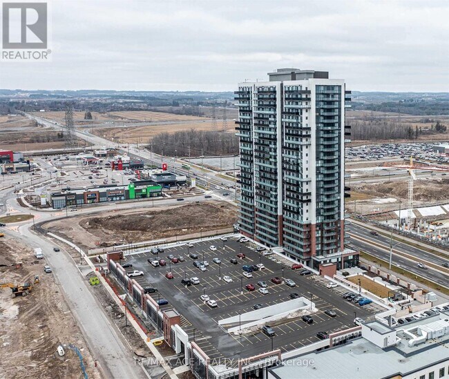 Photo du bâtiment - 2550-2550 Simcoe St N