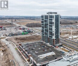 Building Photo - 2550 Simcoe St N