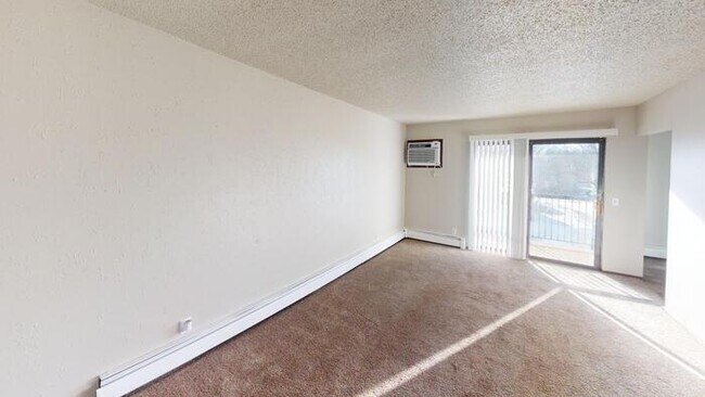 Building Photo - 103 W Bismarck Expy