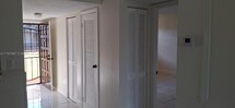 Primary Photo - 6101 N Falls Cir Dr
